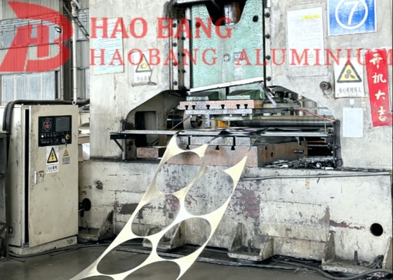 giá cạnh tranh với chất lượng cao nhôm Circle ((8 năm kinh nghiệm phong phú trên thị trường quốc tế)