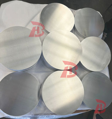Bề mặt nhẵn Đĩa nhôm có độ phẳng cao Hợp kim 1050 1060 3003, dày 0,3–6 mm, Trống nhôm kích thước tùy chỉnh cho vỏ đèn & chậu