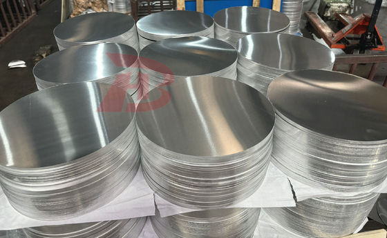 Vòng tròn nhôm đường kính 80-1600MM có độ chống ăn mòn cao và khả năng gia công tuyệt vời