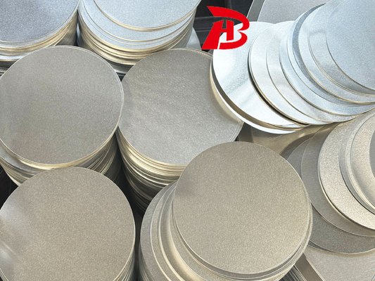1 Series Aluminum Circle Bề mặt mịn Không có dấu vết cuộn Không có vết nứt cho các chảo và chảo