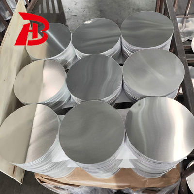 Kích thước tùy chỉnh Vòng tròn nhôm 0.3-6mm Độ dày 100-1000mm Diameter CC DC Material 1050 1060 3003 Alloy Crack Resistant Deep Drawing for Cookware and Lamp Cover Stamping