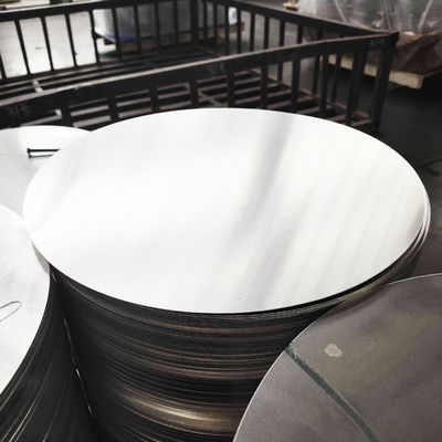 Kích thước tùy chỉnh Vòng tròn nhôm 0.3-6mm Độ dày 100-1000mm Diameter CC DC Material 1050 1060 3003 Alloy Crack Resistant Deep Drawing for Cookware and Lamp Cover Stamping