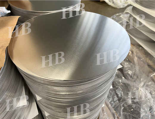 Bề mặt nhẵn Đĩa nhôm có độ phẳng cao Hợp kim 1050 1060 3003, dày 0,3–6 mm, Trống nhôm kích thước tùy chỉnh cho vỏ đèn & chậu