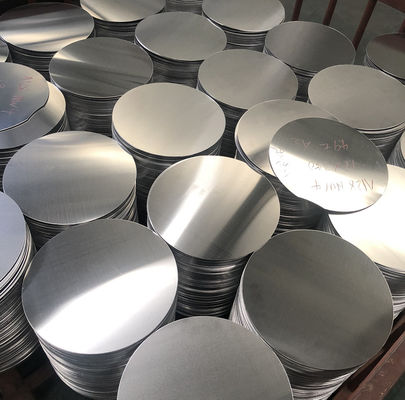 Specialized aluminum round pieces for kitchenware, 80-1100mm in length, 0.5-6mm in thickness. Excellent stretching forming effect.