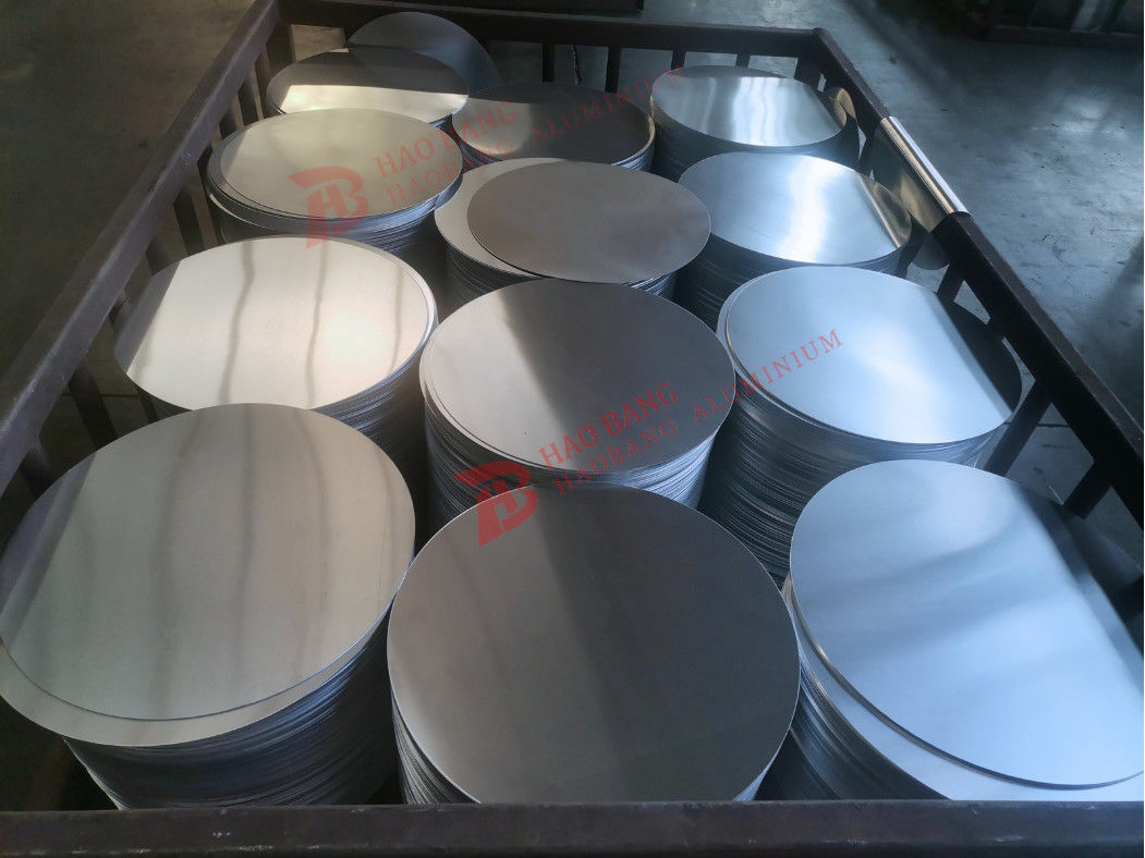 Đĩa nhôm tròn tùy chỉnh cho nhiều ứng dụng đồ dùng nhà bếp với độ dày từ 0,3 đến 6 milimét