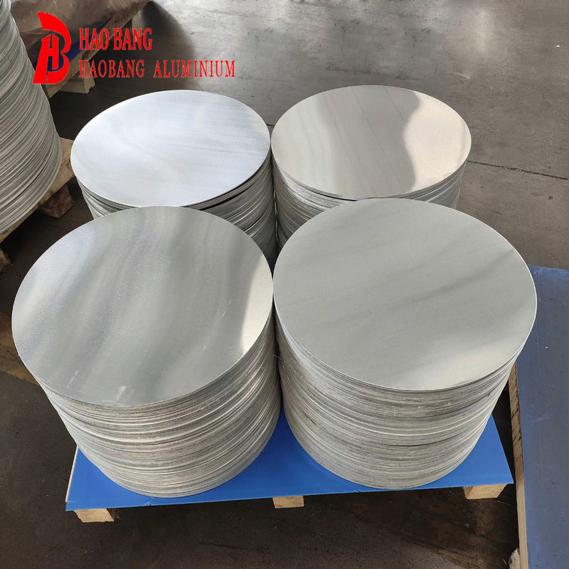 1050 1060 Vòng tròn nhôm CC DC Vật liệu O H12 Nhiệt độ Tầm vẽ Kháng nứt đĩa cho nồi và chảo nấu ăn